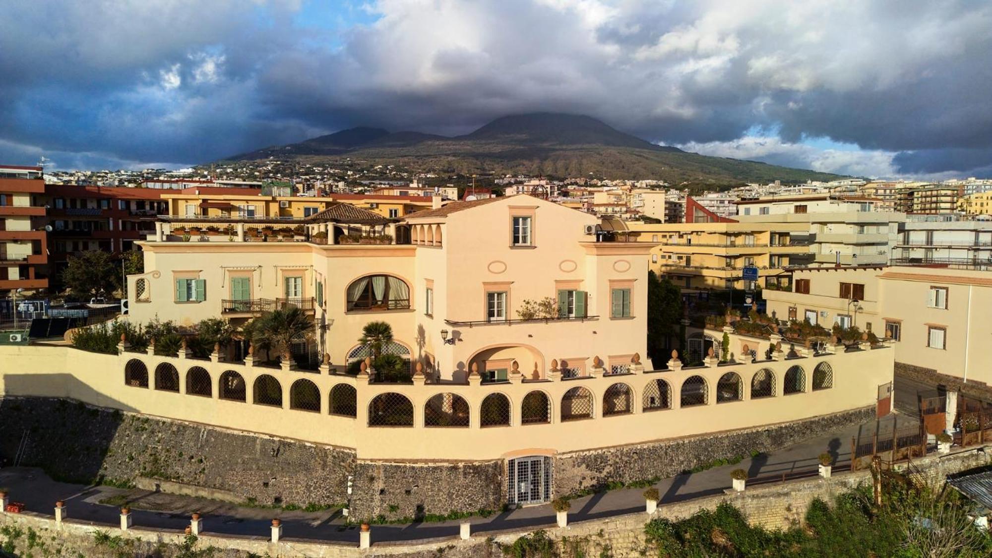 Casa Raiola Ercolano Luxury Rooms & Spa Kültér fotó